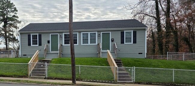 Building Photo - 501 E Brookland Park Blvd