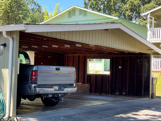 Shared carport. - 2667 Lakeshore Blvd