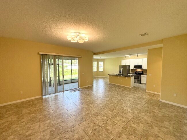 Building Photo - 6 Prince Eric Ln