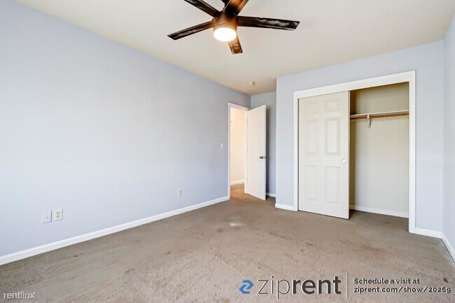 Building Photo - 5 br, 3 bath House - 1003 Sun Meadow Drive...