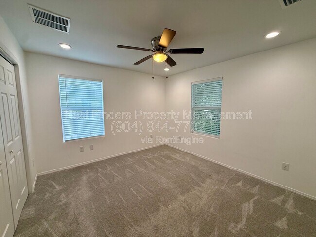 Building Photo - 2220 Flesher Ave