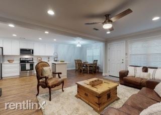 Building Photo - 2 br, 2.5 bath House - 130 Pepper Ridge Cir