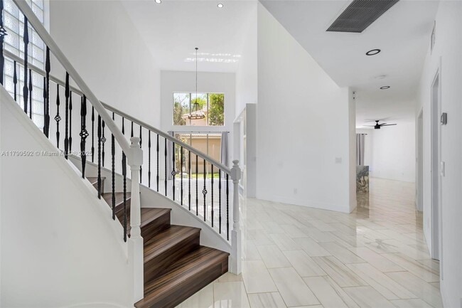 Building Photo - 5050 Greenwich Preserve Ct