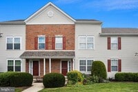 Building Photo - 618 Songbird Ct