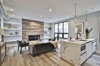 Building Photo - 1612 Cambridge St