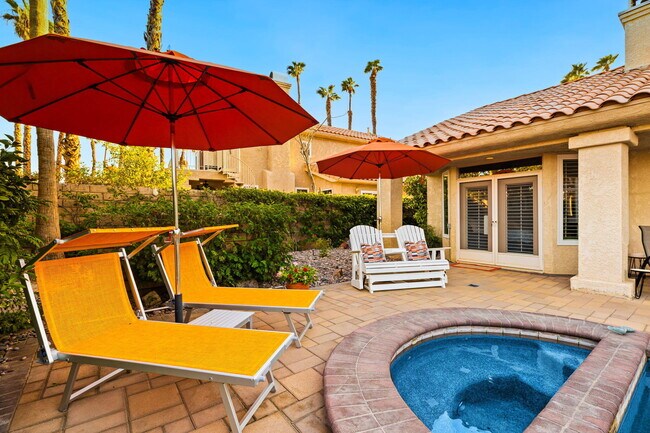 Building Photo - 370 Cypress Point Dr