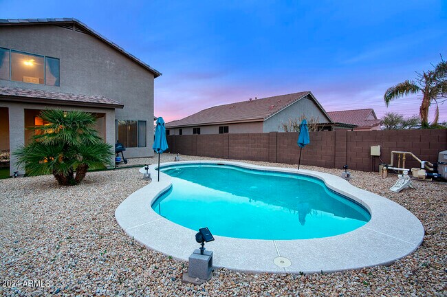 Building Photo - 3517 W Quail Track Dr