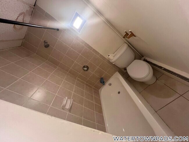 Building Photo - 86 Prentiss St