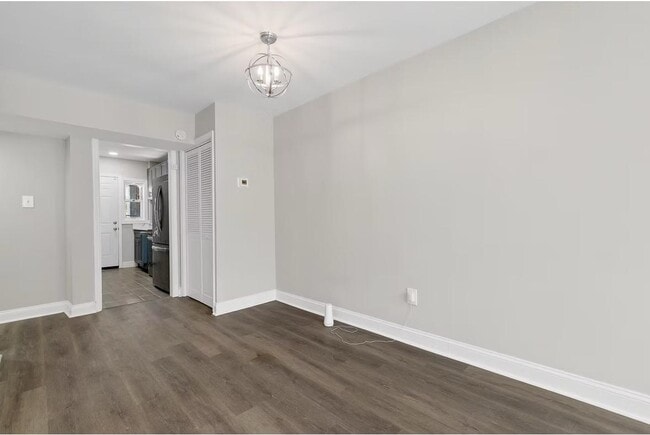 Building Photo - 47 Galveston Pl SW