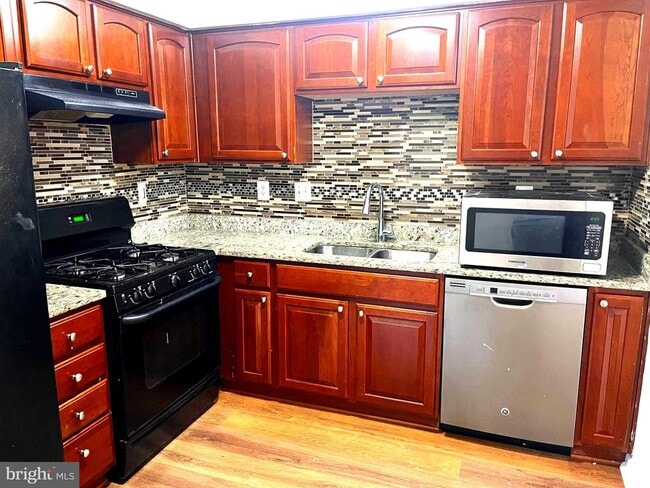 Building Photo - 7319 Granite Woods Ct
