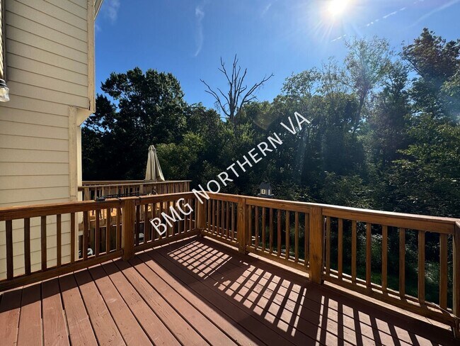 Building Photo - 7343 Rokeby Dr