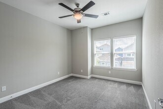 Building Photo - 5431 Camaguey St