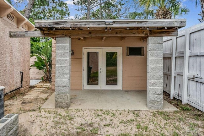 Building Photo - 11710 Gulf Beach Hwy