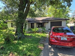 Building Photo - 804 W Linebaugh Ave
