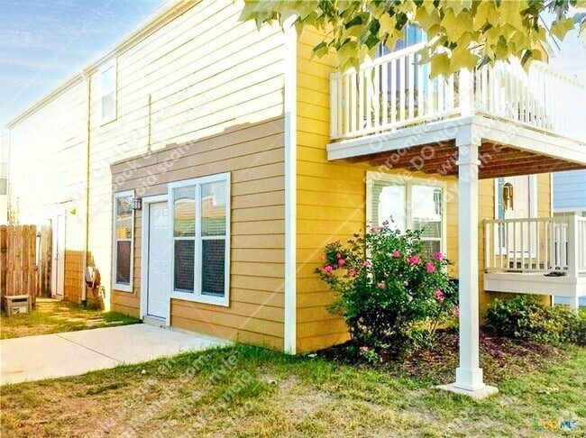 Building Photo - 112 Rush Haven