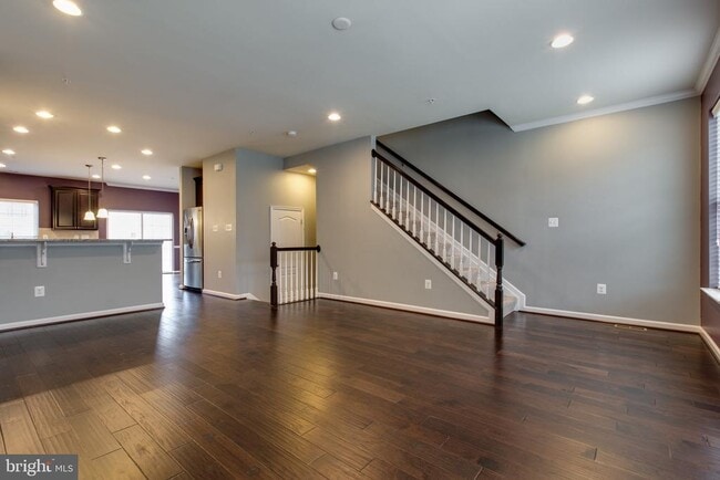 Building Photo - 1314 Hawthorn Dr
