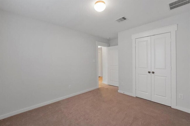 Building Photo - 31415 Stone Ridge Forest Dr