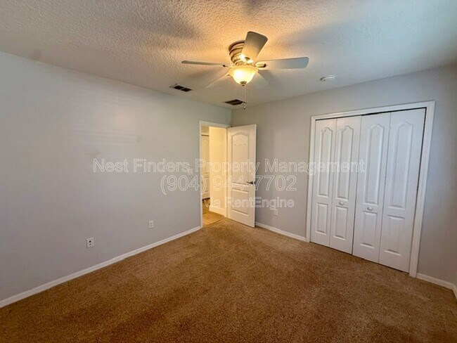 Building Photo - 13658 Kayak Ct