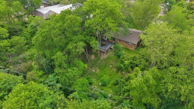 Building Photo - 6307B Shadow Valley Dr