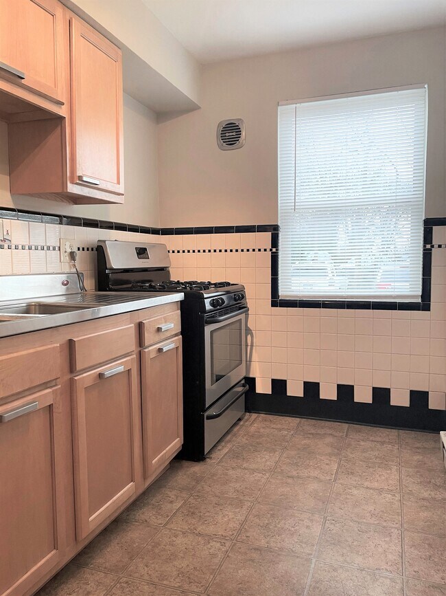 Floorplan - Cincinnati Premier Living*