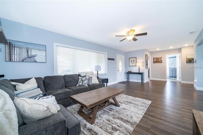 Building Photo - 814 Malone Dr