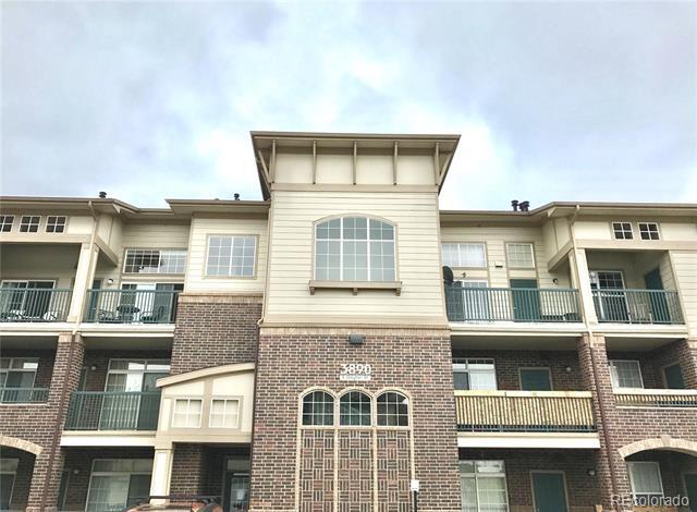 Building Photo - 3890 S Dayton St