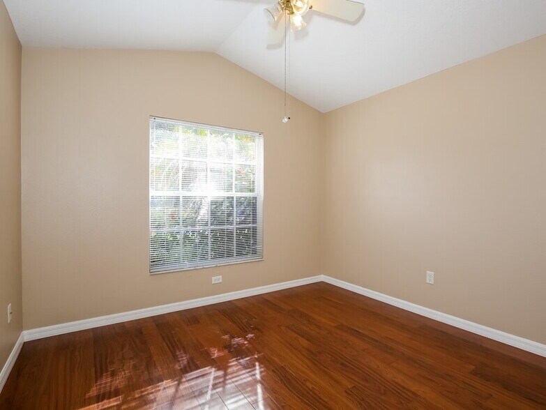 Building Photo - 22646 Hawk Hill Loop