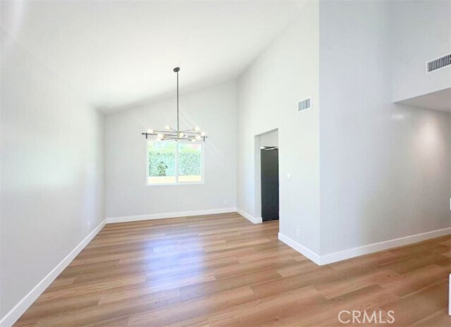 Building Photo - 1525 Meadow Glen Rd