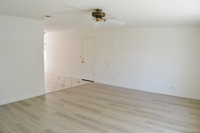Building Photo - 6051 Softwind Dr