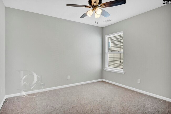 Building Photo - 112 Jersey Ln