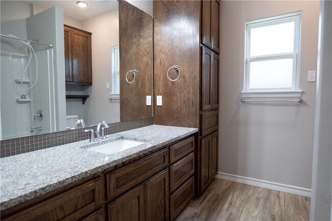 Building Photo - 7509 Miriam Vale Ct