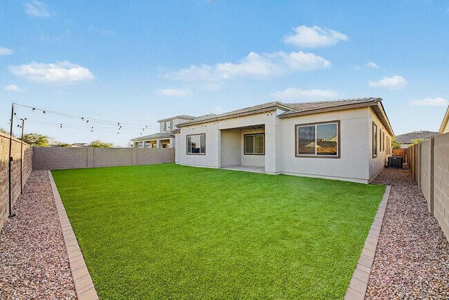 Building Photo - 1277 E Tonto Dr