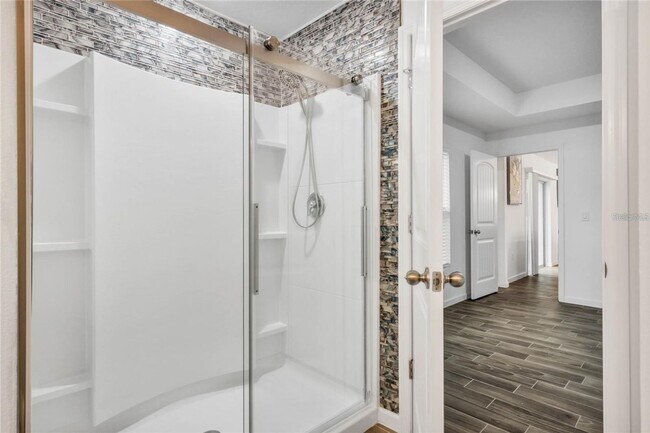 Building Photo - Poinciana Home