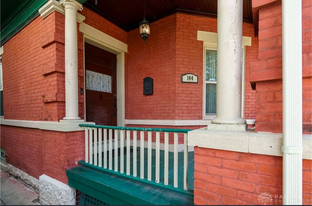 Building Photo - 144 Central Ave