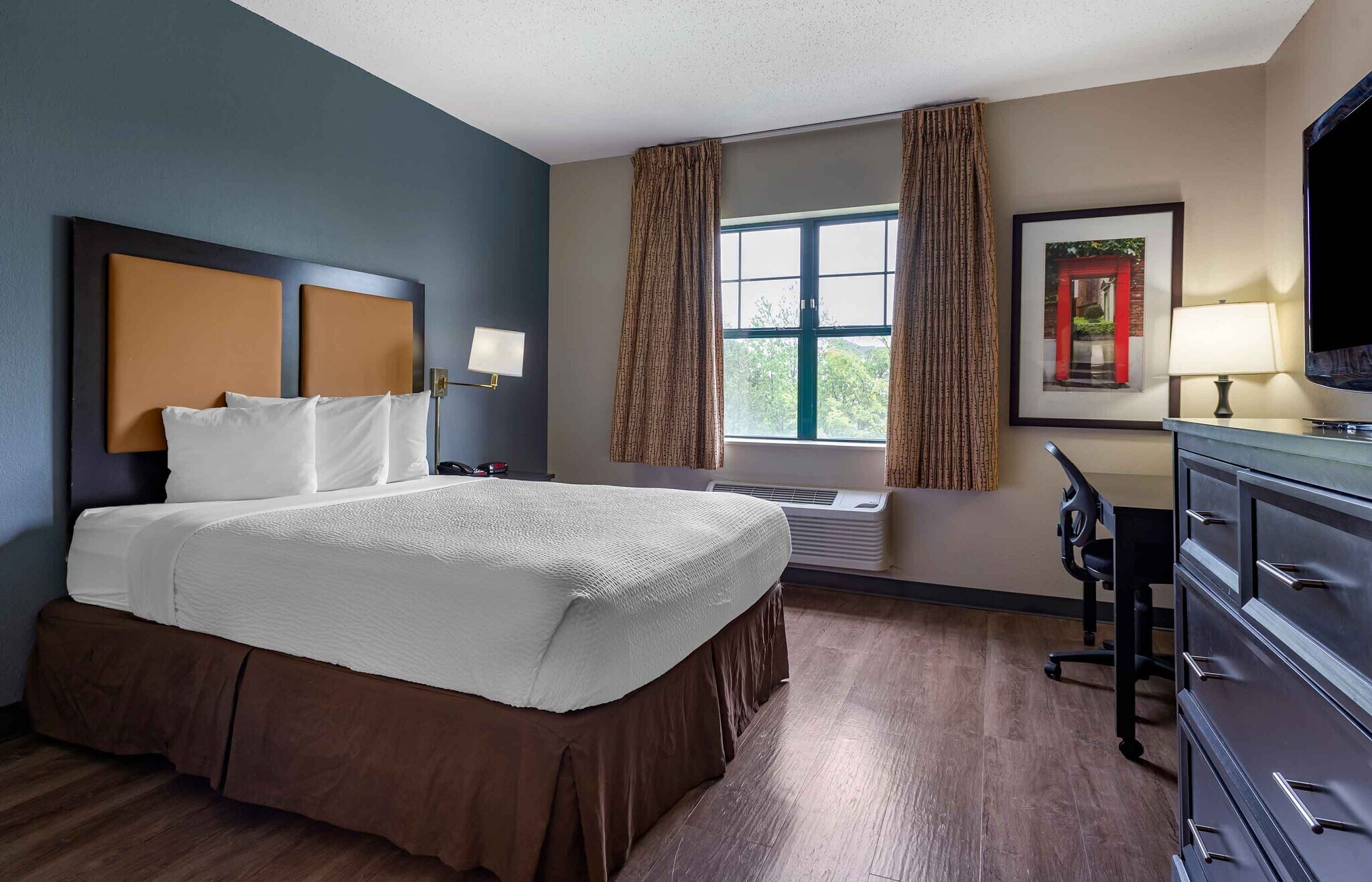 Building Photo - Furnished Studio-Fishkill - Westage Center