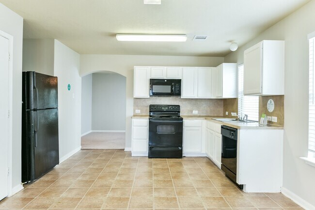 Building Photo - 13118 Kingston Point Ln