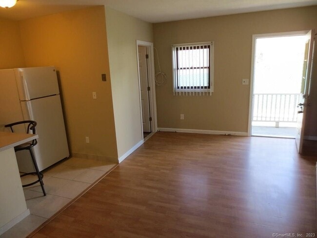 Building Photo - 7 Brookdale St