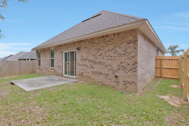 Building Photo - 5402 Parkside Dr