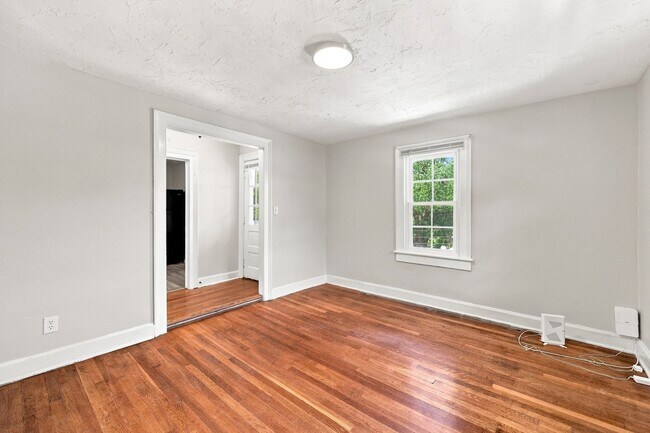 Building Photo - 650 Alleghany Ave