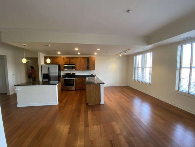 Building Photo - 2200 S University Blvd