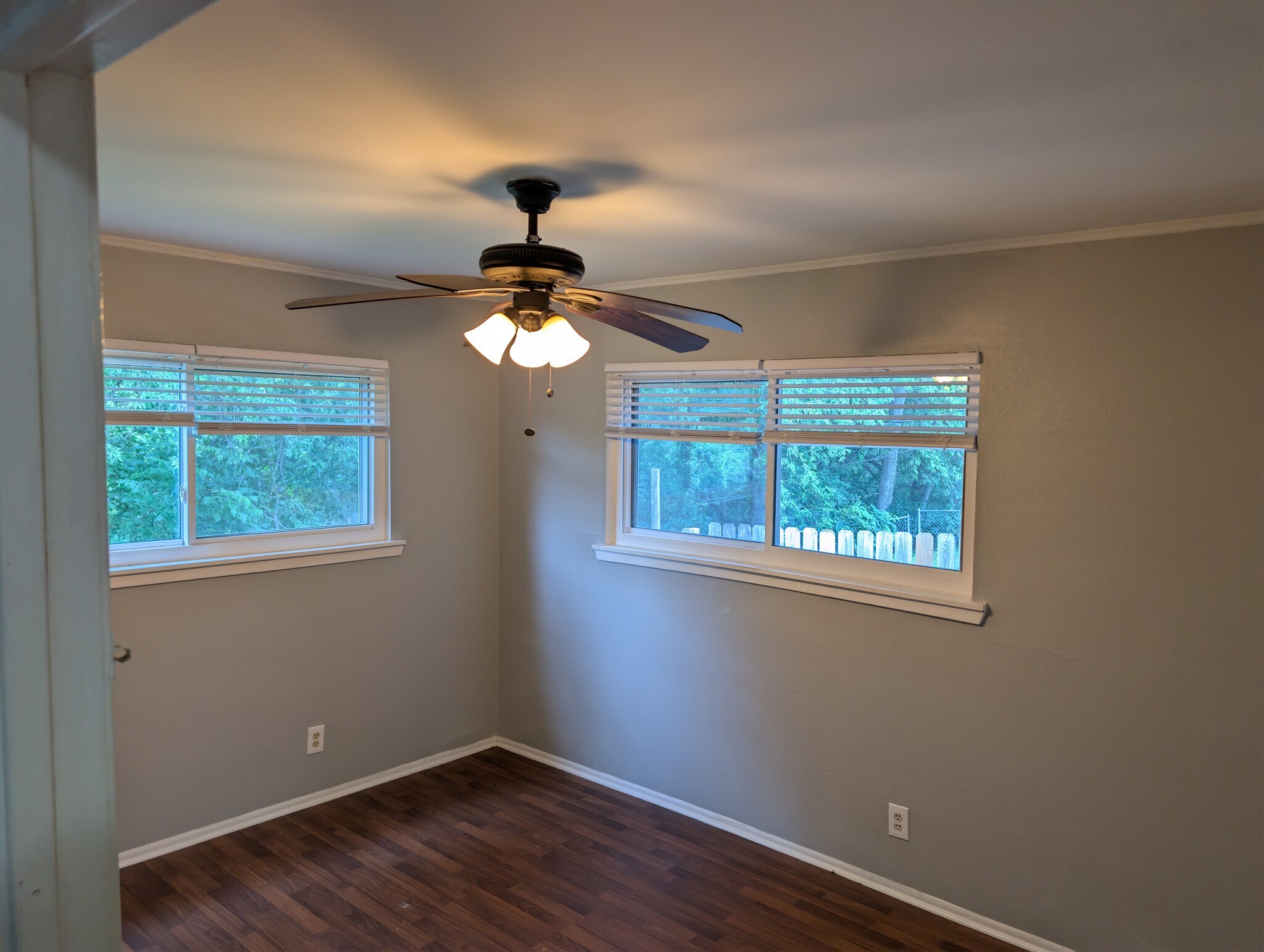 Building Photo - 2804 Catalina Dr