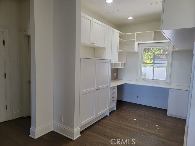 Building Photo - 1024 Granvia Altamira