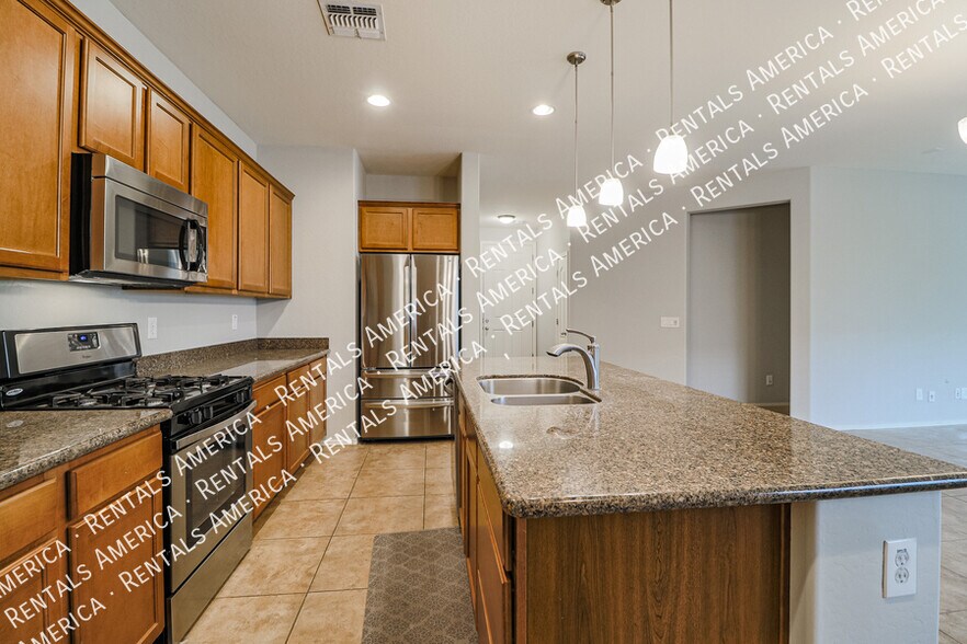 Building Photo - 21271 E Pecan Ln