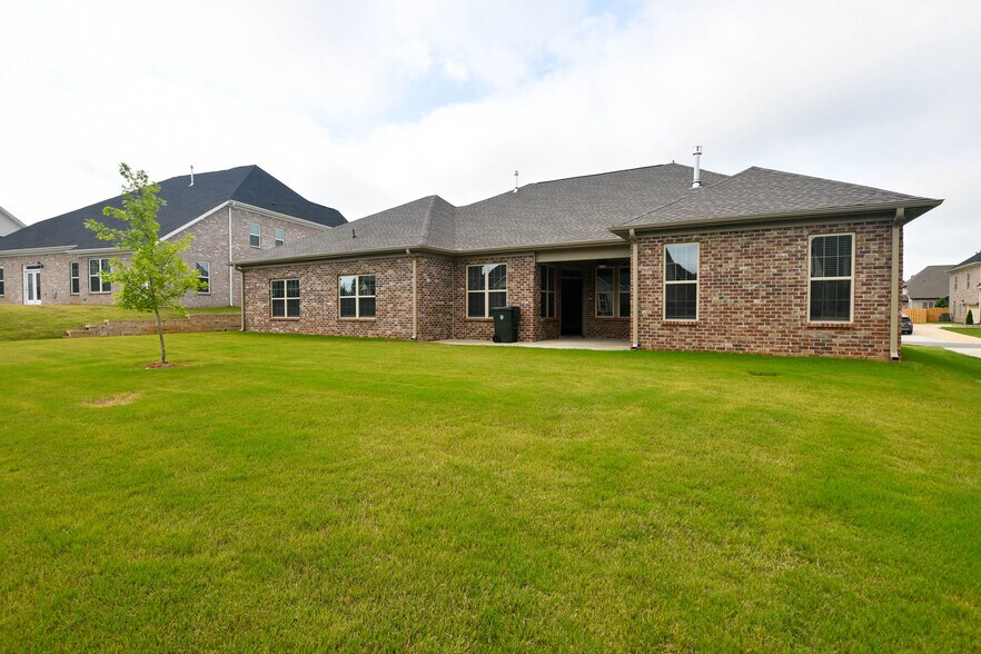 Building Photo - 104 Citation Dr