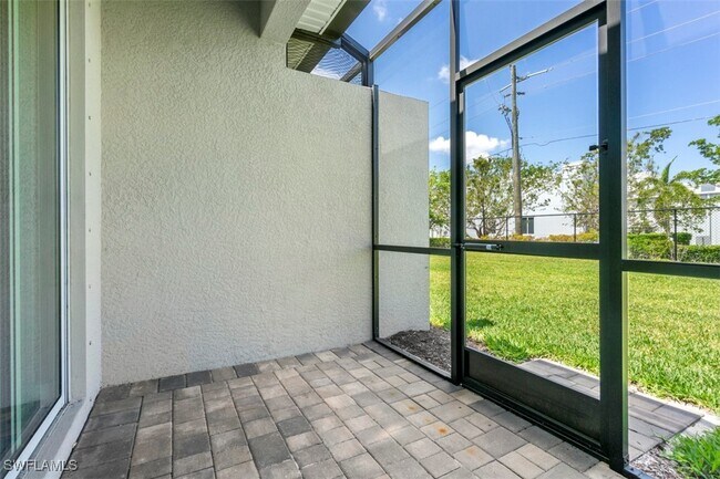 Building Photo - 4264 Lemongrass Dr