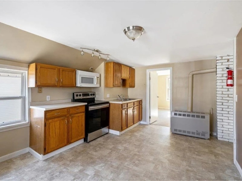 Building Photo - 92 West St