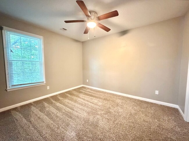 Building Photo - 1909 Needmore Rd