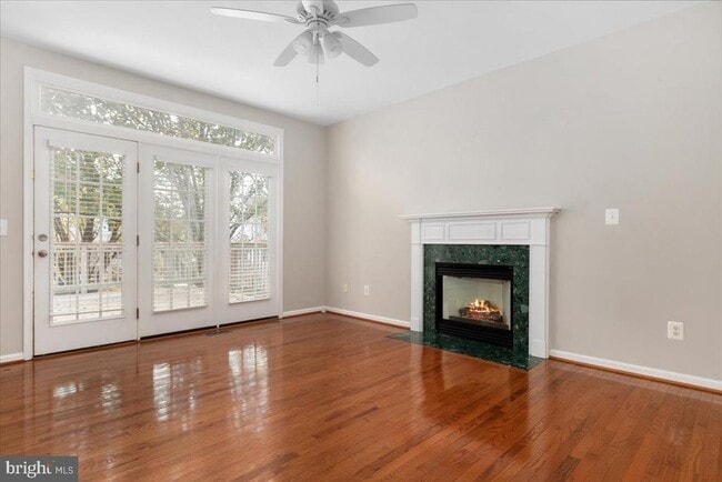 Building Photo - 18688 Potomac Station Dr