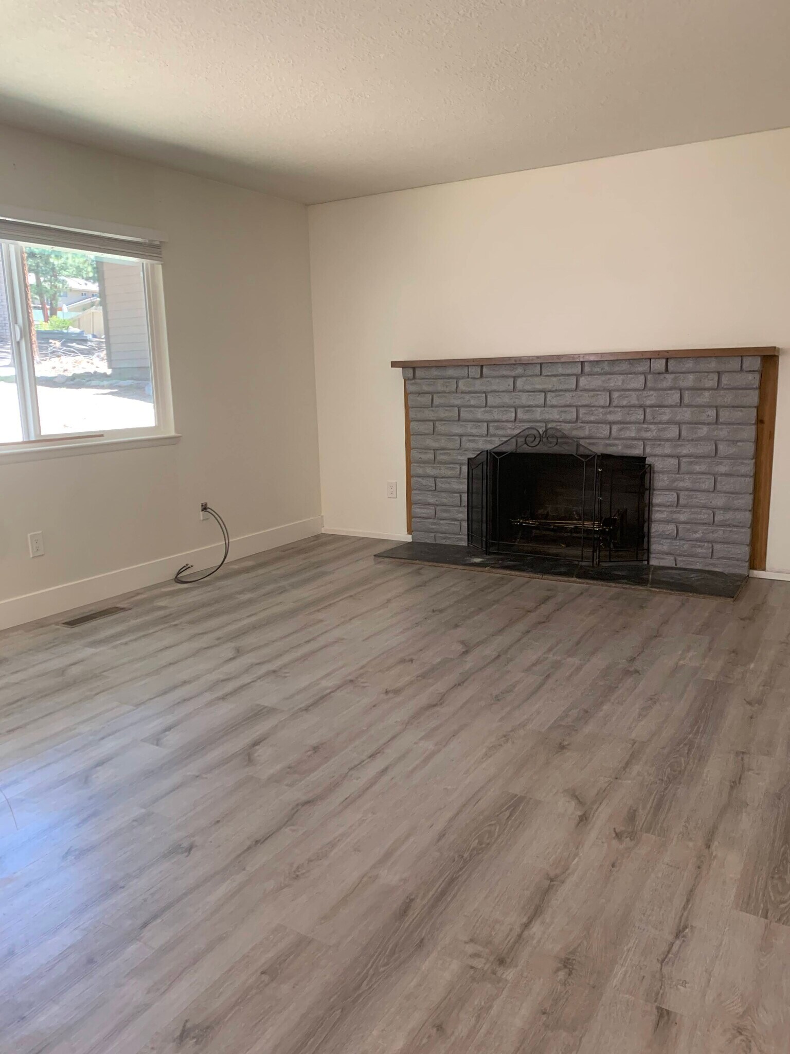 Building Photo - 484 Mcfaul Way