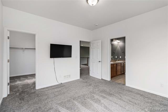 Building Photo - 25845 E Dry Creek Pl